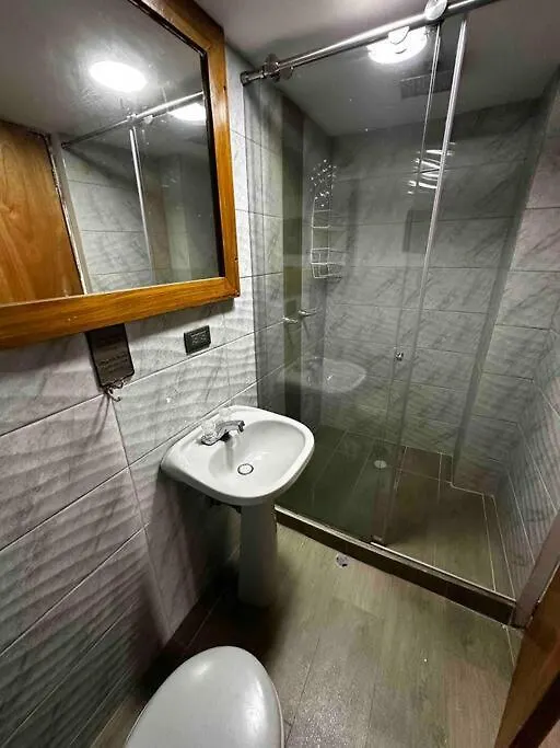 메딜린 Penthouse W/ Jacuzzi In Lleras Park 아파트 콜롬비아