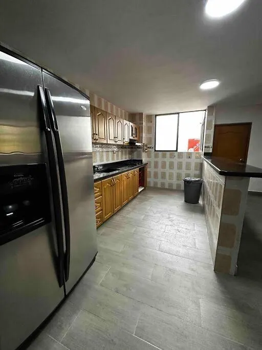 Penthouse W/ Jacuzzi In Lleras Park Apartment Medellin