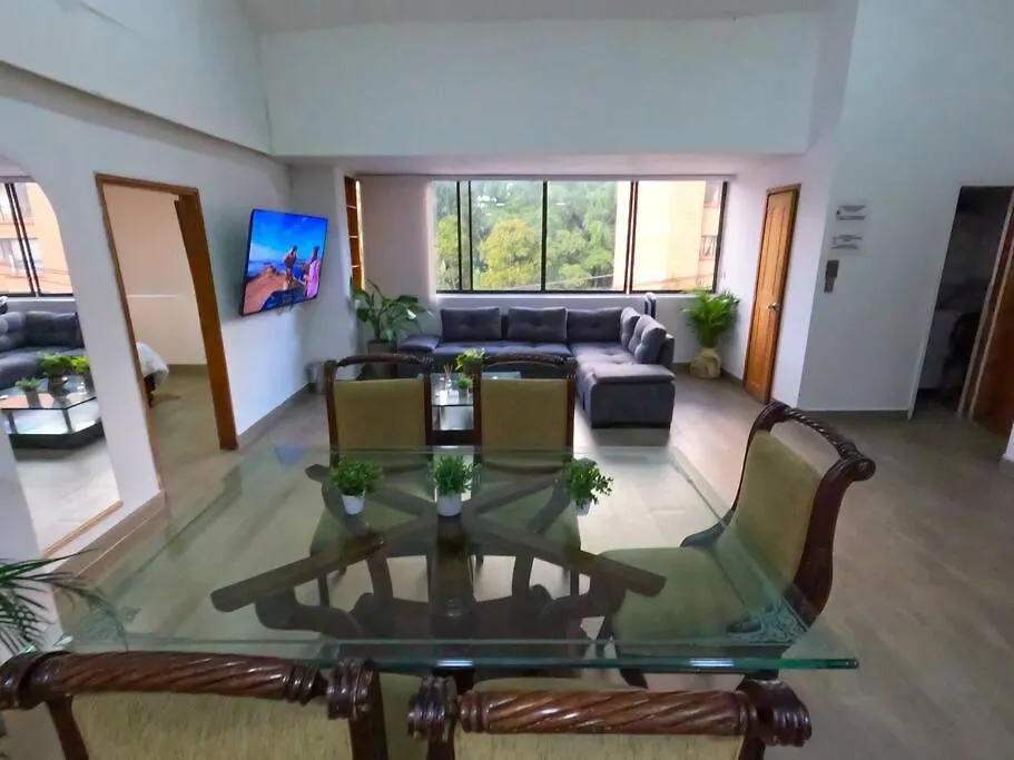 Penthouse W/ Jacuzzi In Lleras Park Apartment Medellin Colombia
